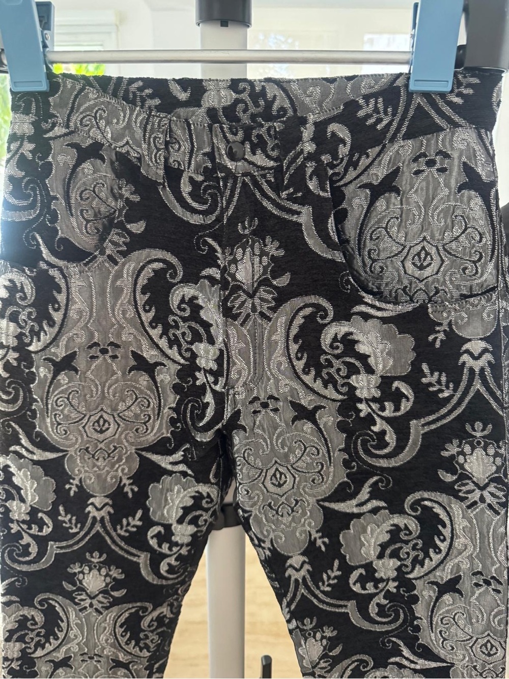 Shrine Hollywood Black & Silver Baroque Jacquard Pants
Men's US 30 / EU 46